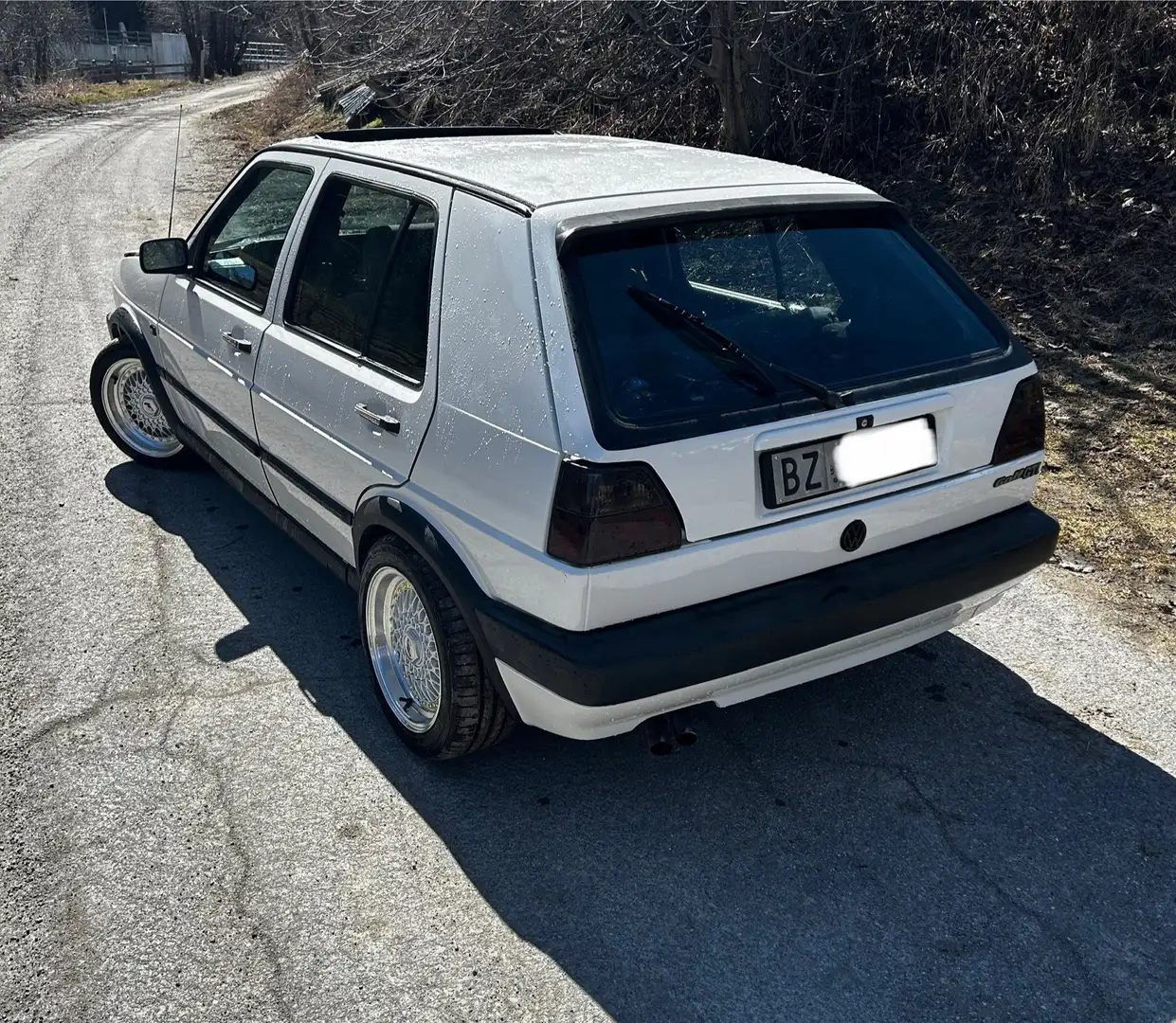 Volkswagen Golf GTI 2 - 2