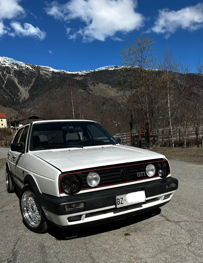Volkswagen Golf GTI 2 - 1