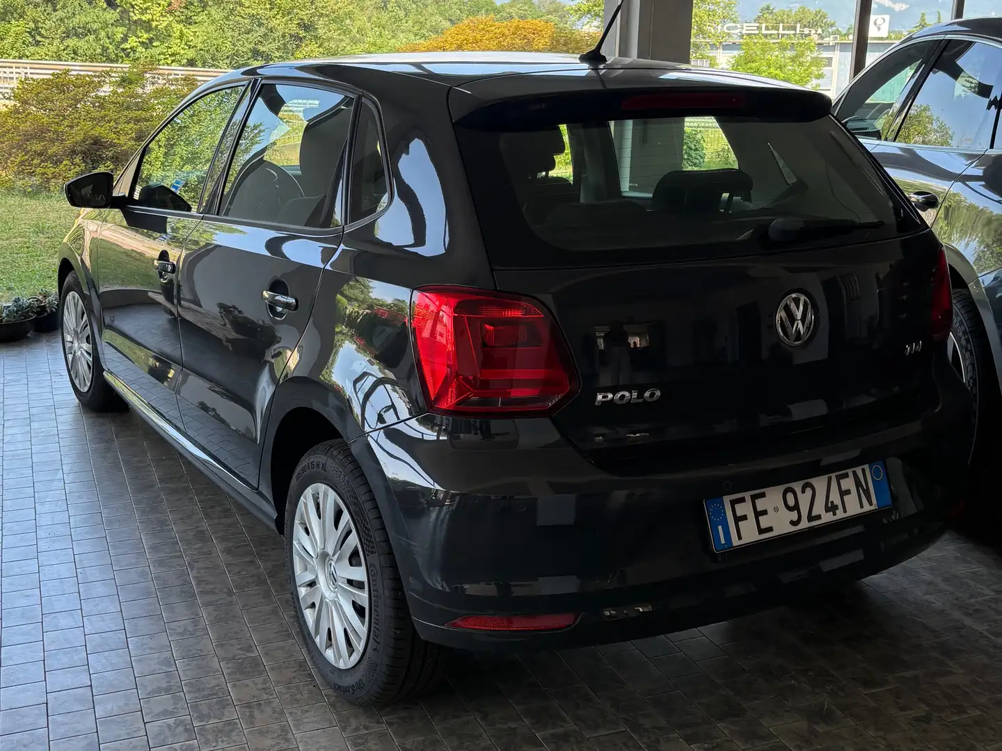 Volkswagen Polo Polo V 2014 5p 1.4 tdi Comfortline 75cv Grigio - 2