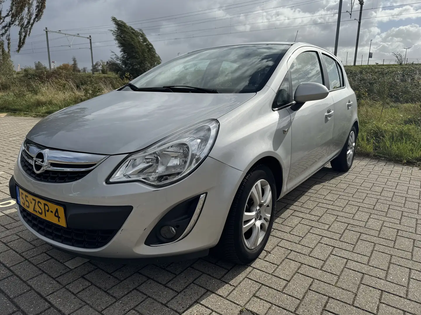 Opel Corsa 2013 - 1.2-16V COSMO Zilver - 1