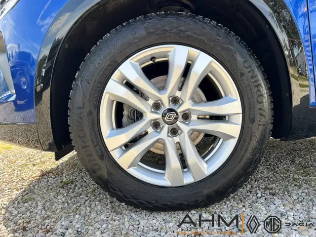 Renault Austral view 8