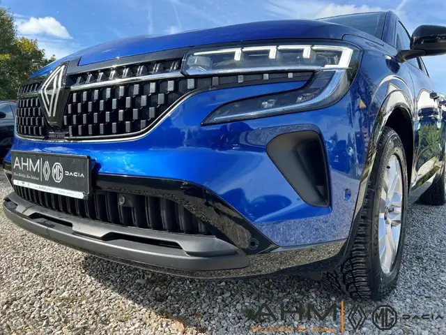 Renault Austral view 7