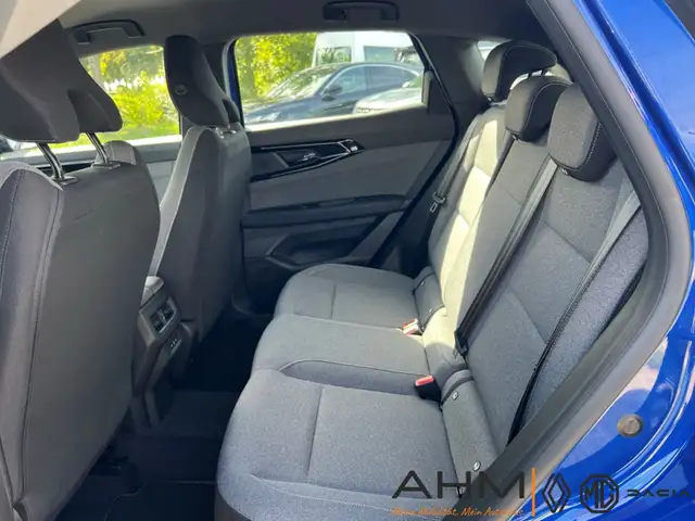 Renault Austral view 12