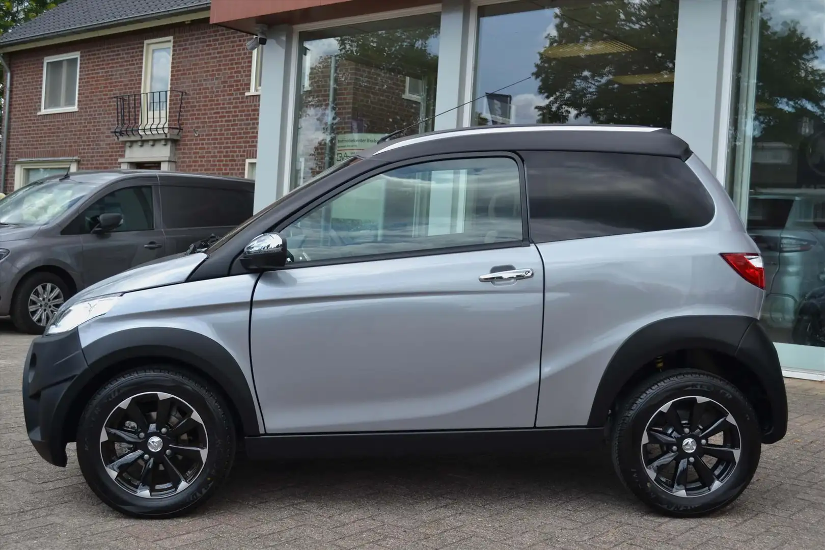 Aixam Crossline S9 AIRCO Premium ABS Brommobiel Zilver - 2