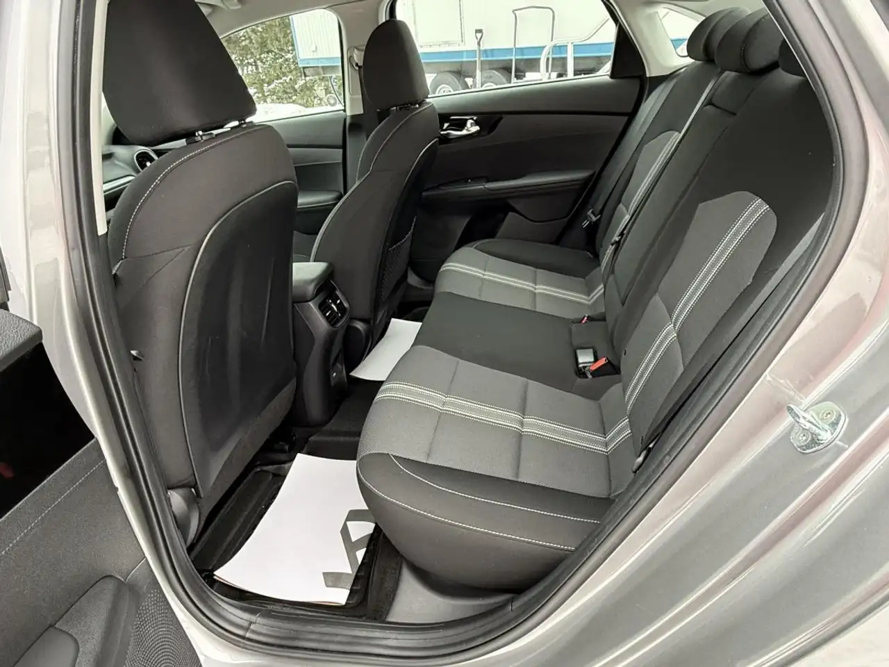 Kia Forte снимка Kia Forte