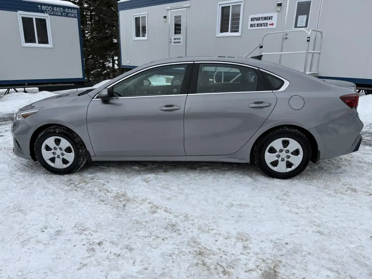 Kia Forte снимка Kia Forte
