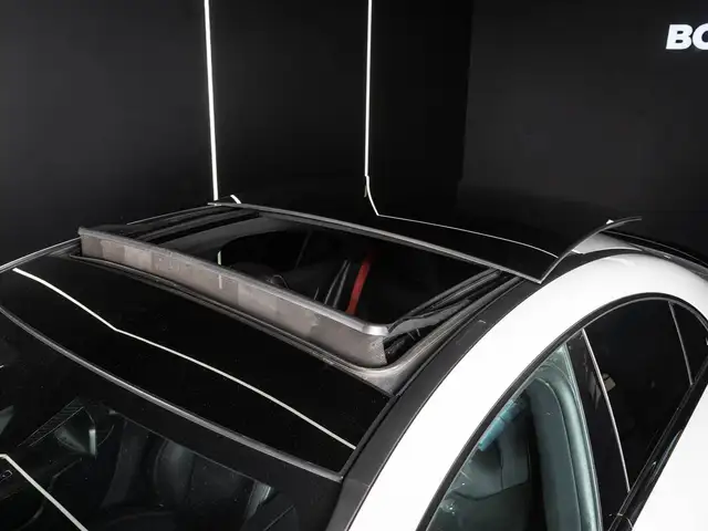 Mercedes-Benz Cla Class view 10