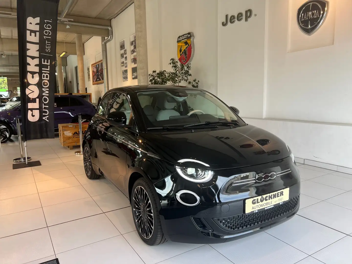 Fiat 500e La Prima Schwarz - 2