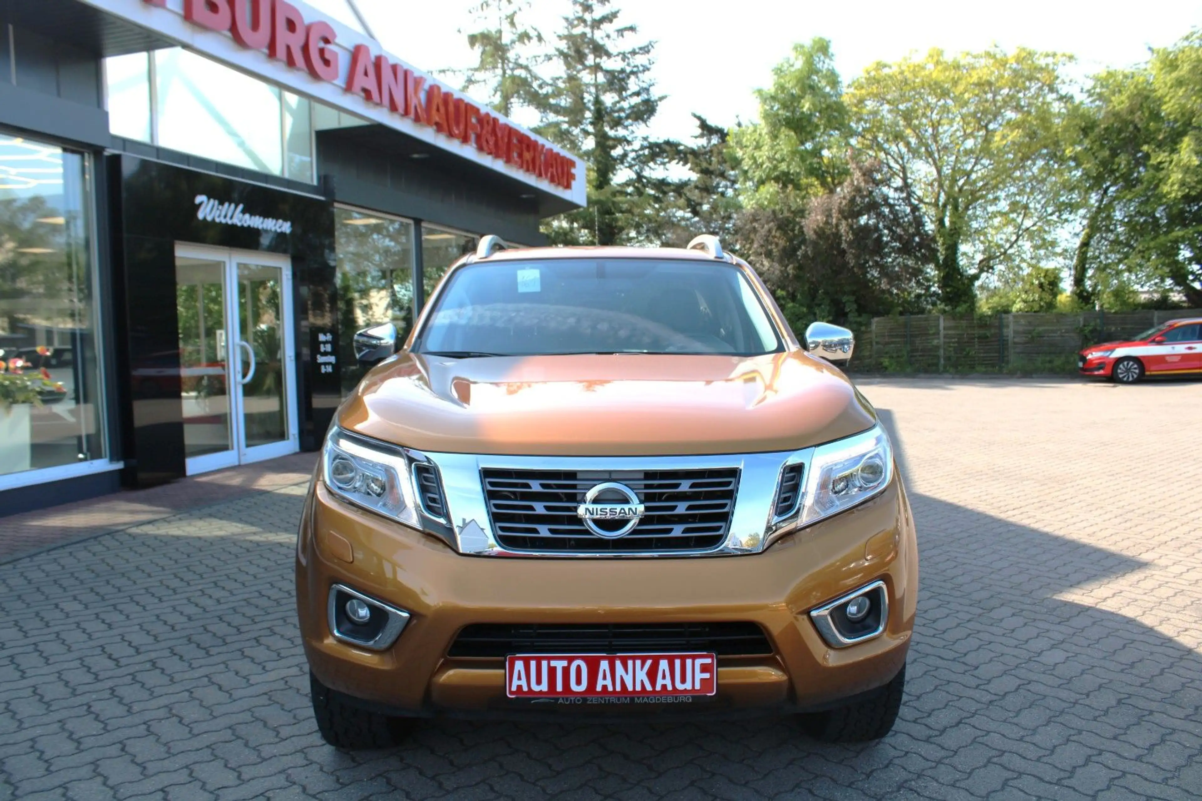 Nissan Navara NP300 Tekna Double Cab 4x4 Navi Automatik — photo 3