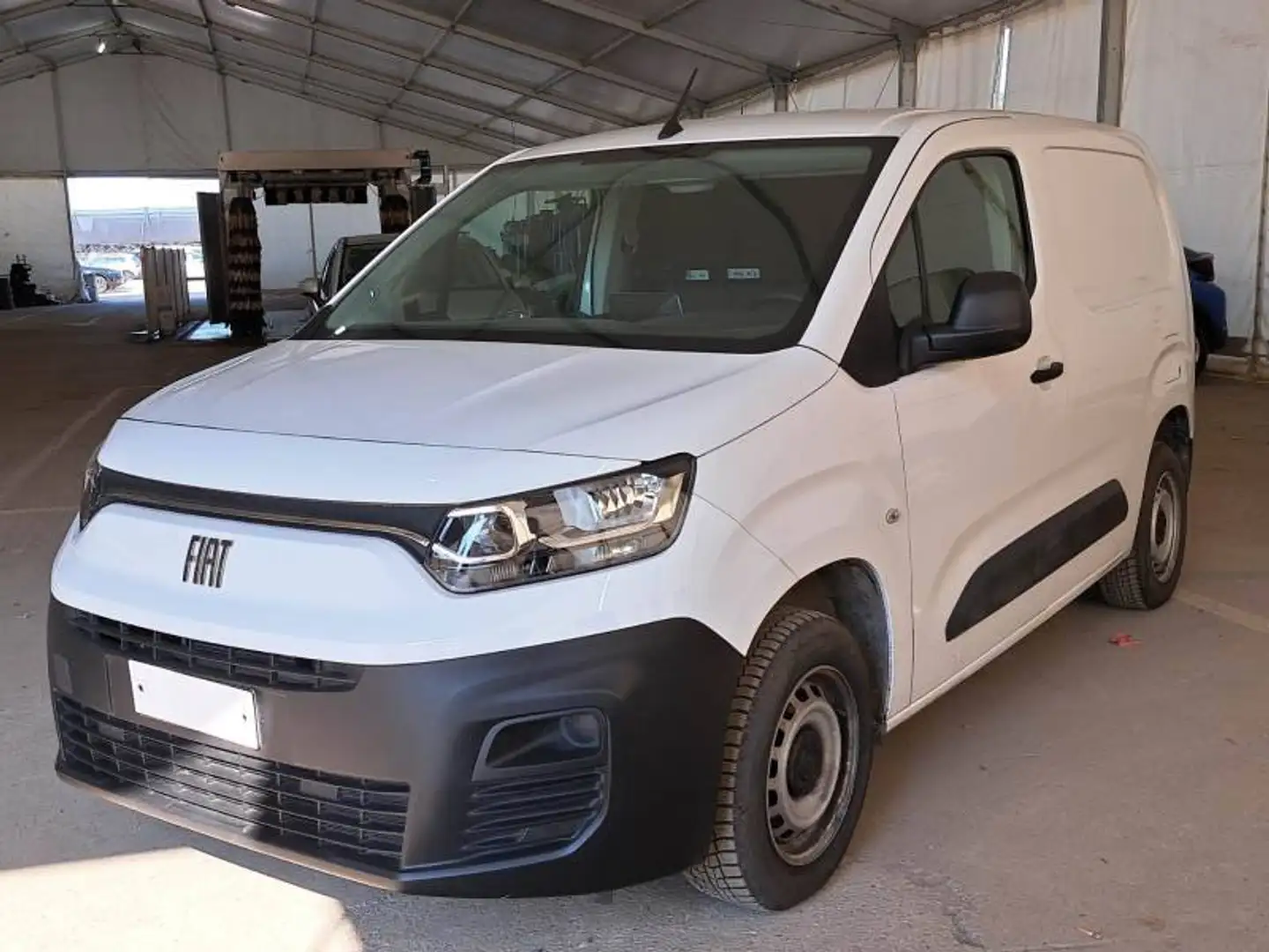 Fiat Doblo Van 1.5 bluehdi 100cv CH1 Bianco - 1