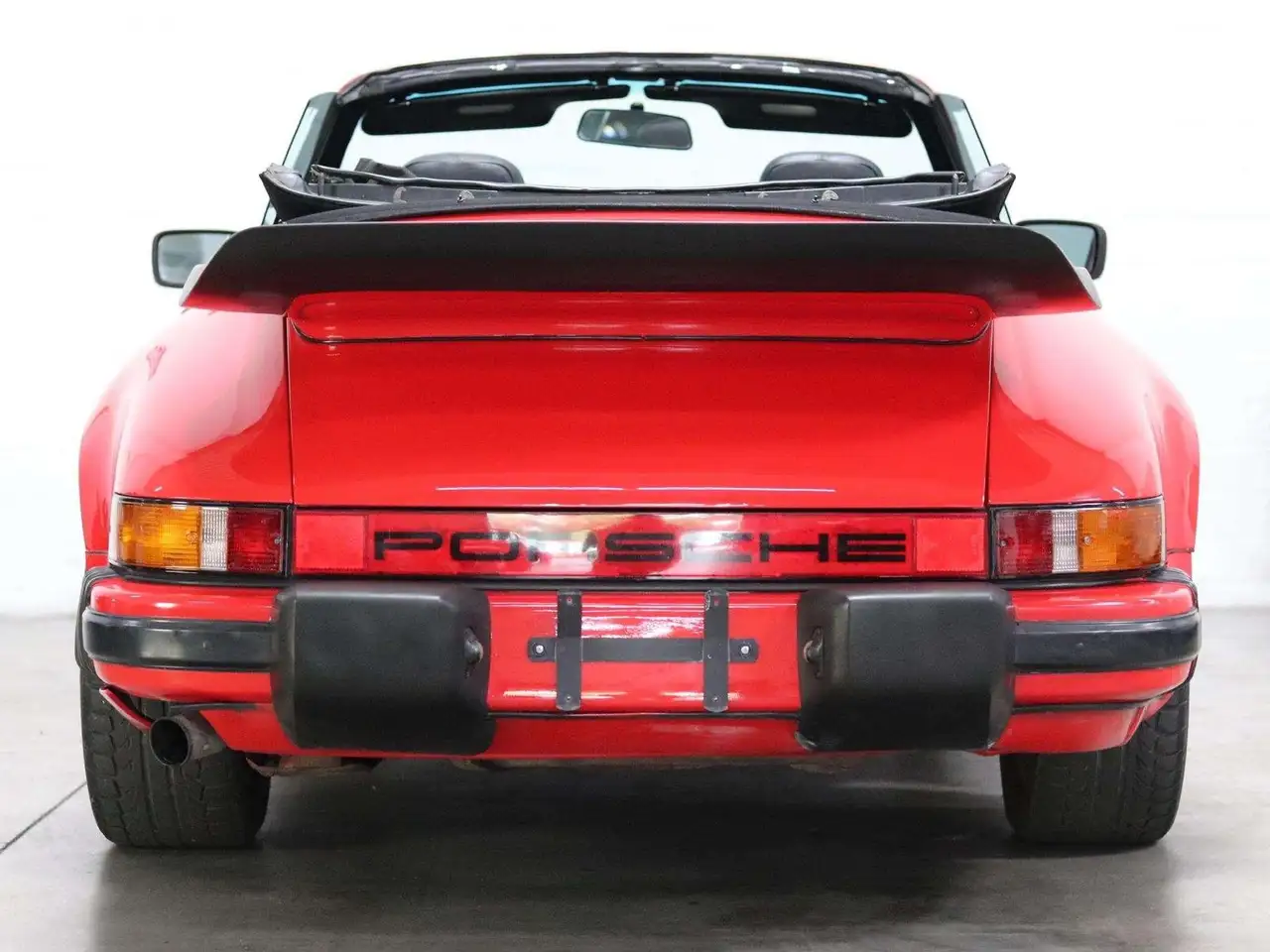 Porsche 911 Carrera 3.2 SC Cabrio, foto 5