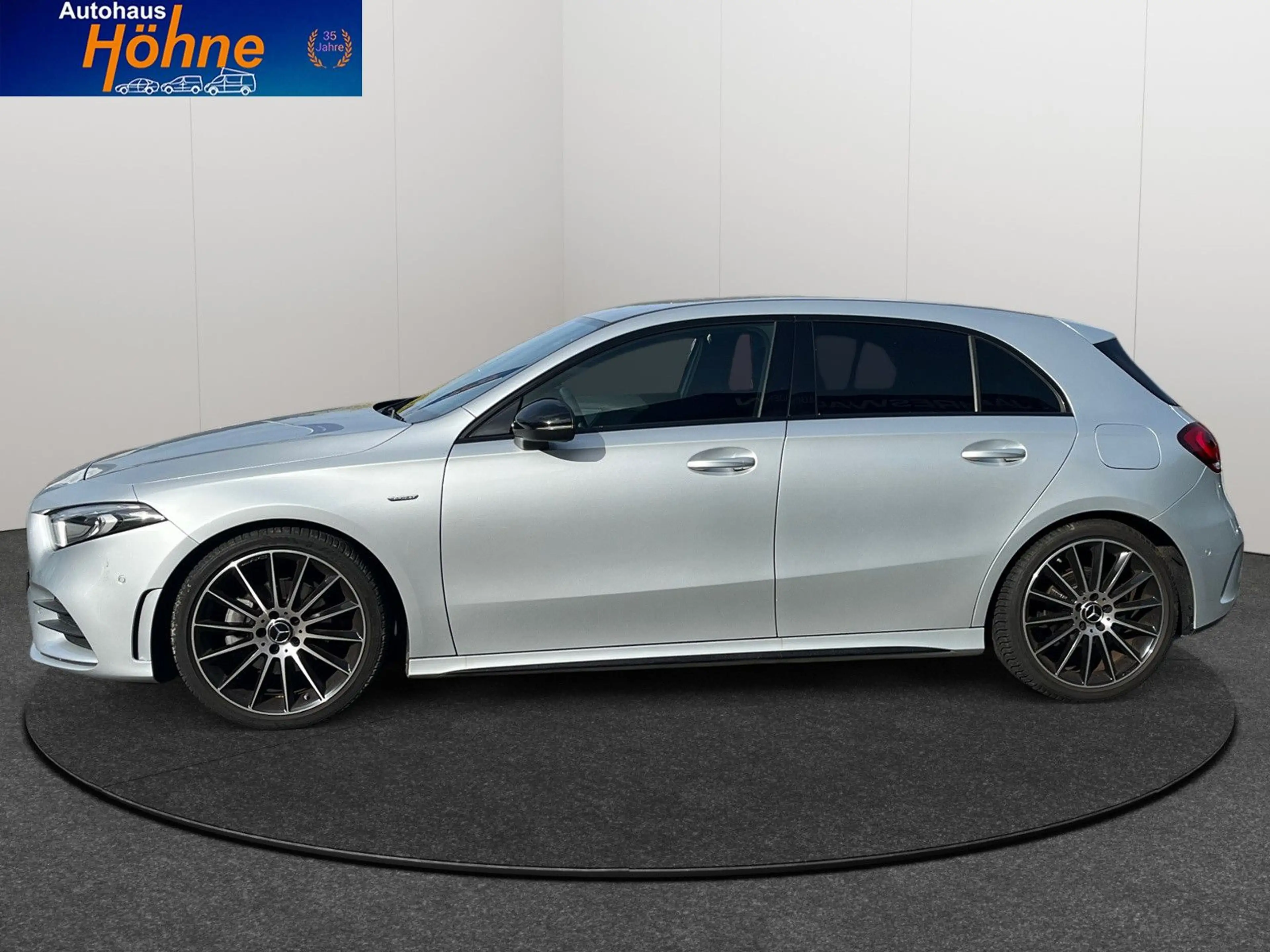 Mercedes-Benz A 200 Edition 2020 AMG — photo 3