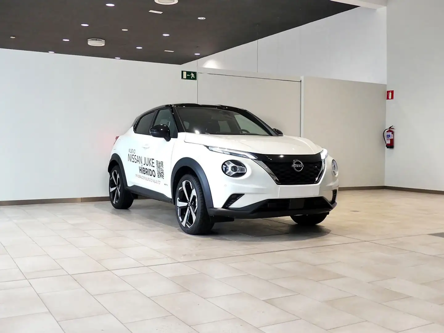 Nissan Juke 1.6 HYBRID HEV TEKNA AUTO 143 5P Blanco - 2