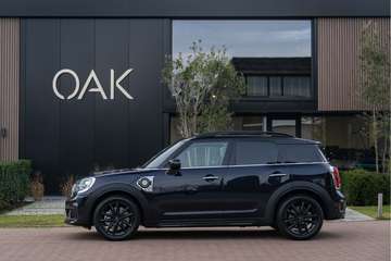 1.5 Hybrid ALL4 | JCW-Trim | Navigatie | Panorama