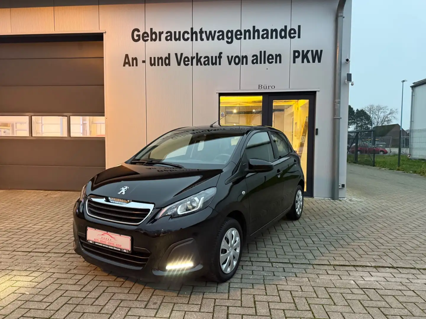 Peugeot 108 Active*1HAND*SCHECKHEFT*GJREIFEN*KLIMA*MWST Schwarz - 1