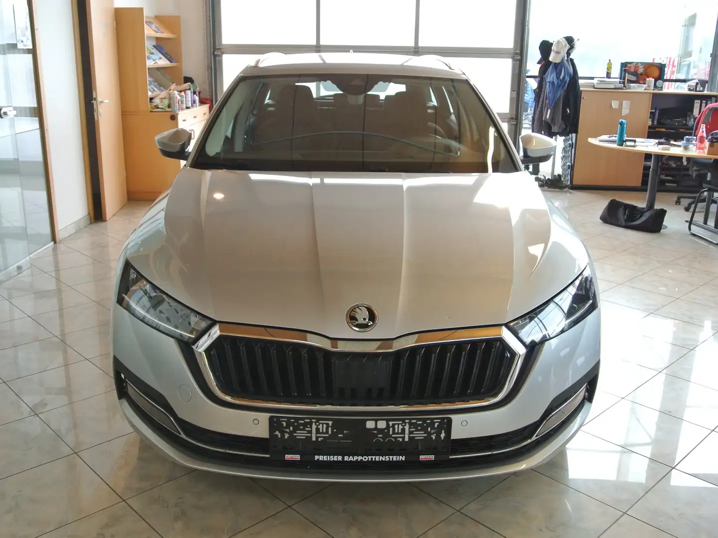 Skoda Octavia Style 2,0 TDI DSG *MEMORY/HEADUP/LED/SHZG/SIDE* Silber - 2