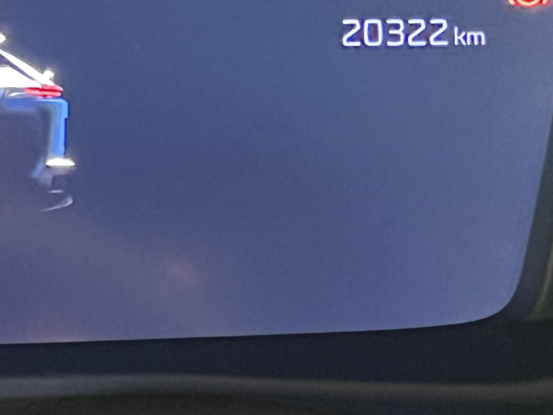 Peugeot e-2008 EV Allure Avantage 54 kWh | Android/Apple Carplay — photo 22