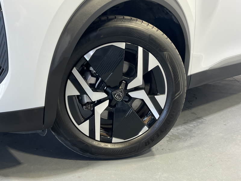 Peugeot e-2008 EV Allure Avantage 54 kWh | Android/Apple Carplay — photo 3