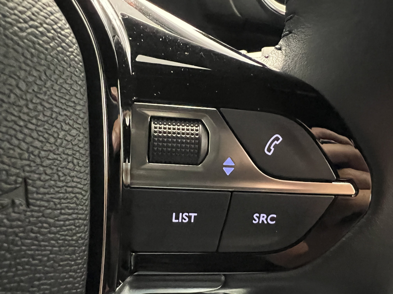 Peugeot e-2008 EV Allure Avantage 54 kWh | Android/Apple Carplay — photo 26
