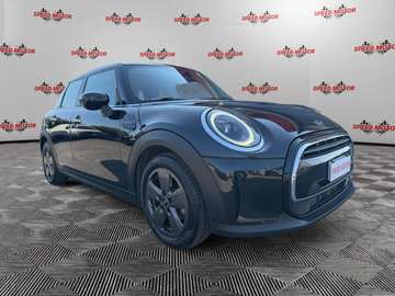 Cooper Essential auto, 5 porte, LED, PRONTA CONSEGNA!