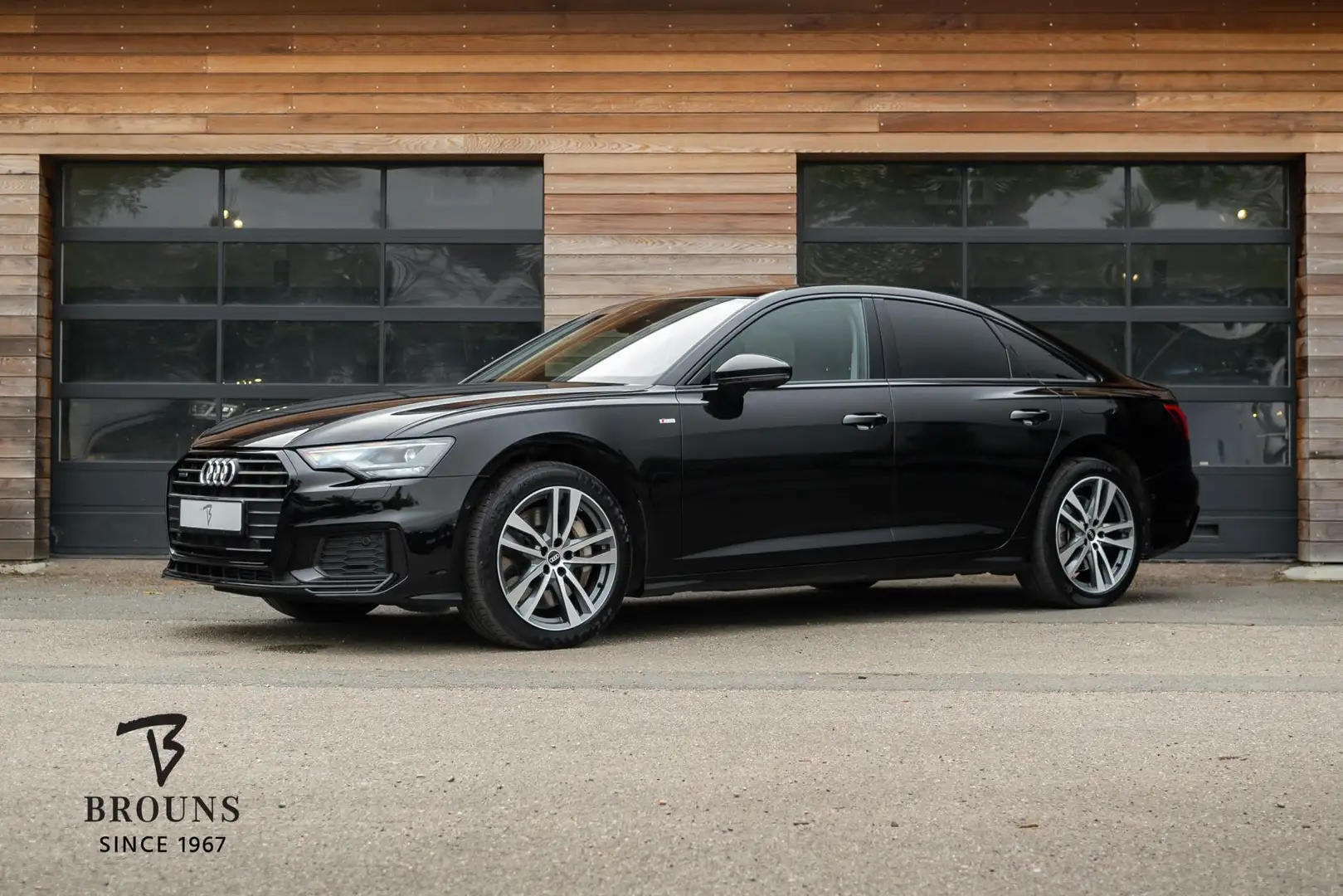 Audi A6 Limousine 50 TFSI e quattro S edition 300pk *Pano- Zwart - 1