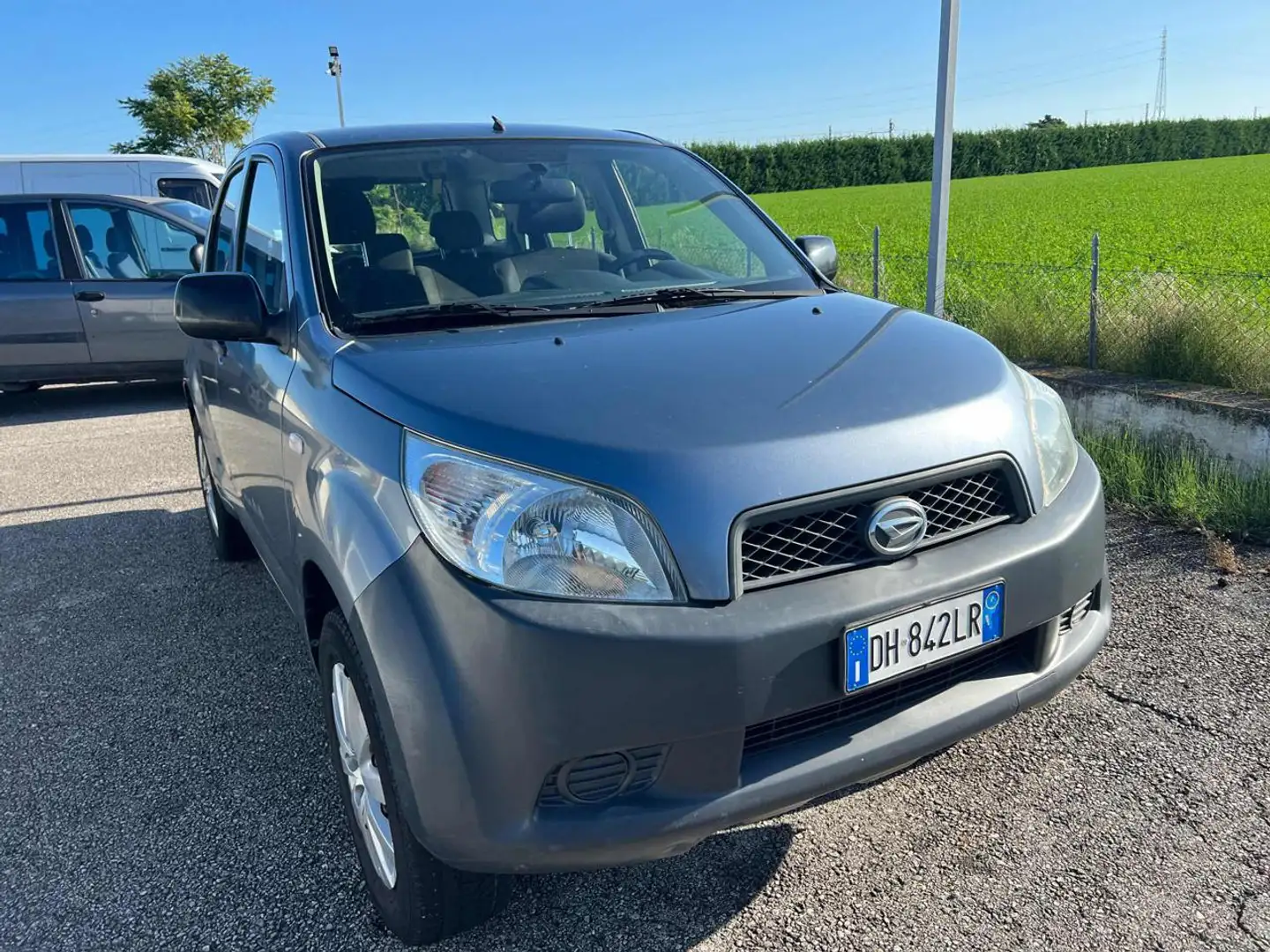 Daihatsu Terios 1.3 4WD SX Green Powered Grau - 2