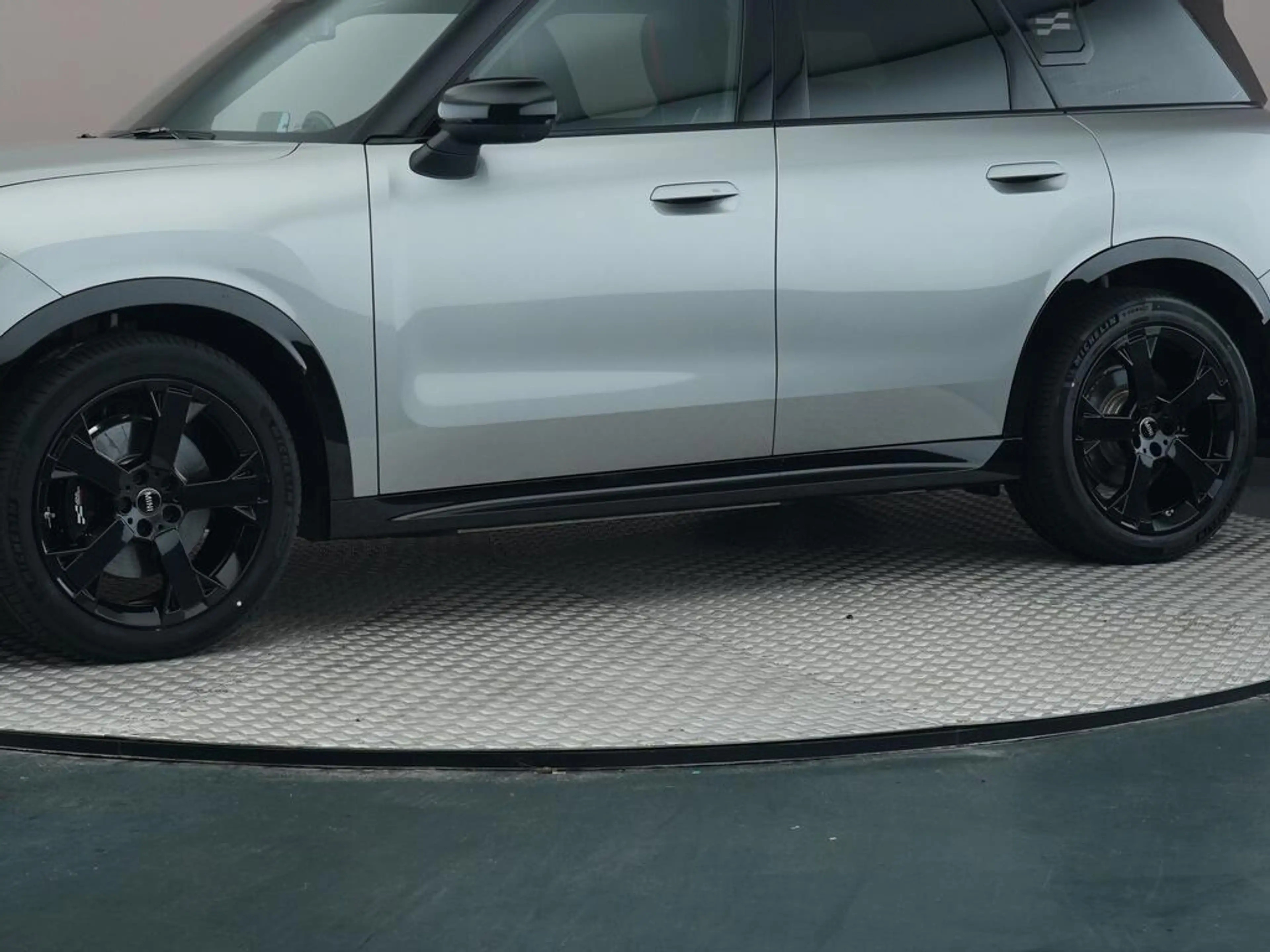 MINI John Cooper Works Countryman E L 66.5 kWh — photo 20