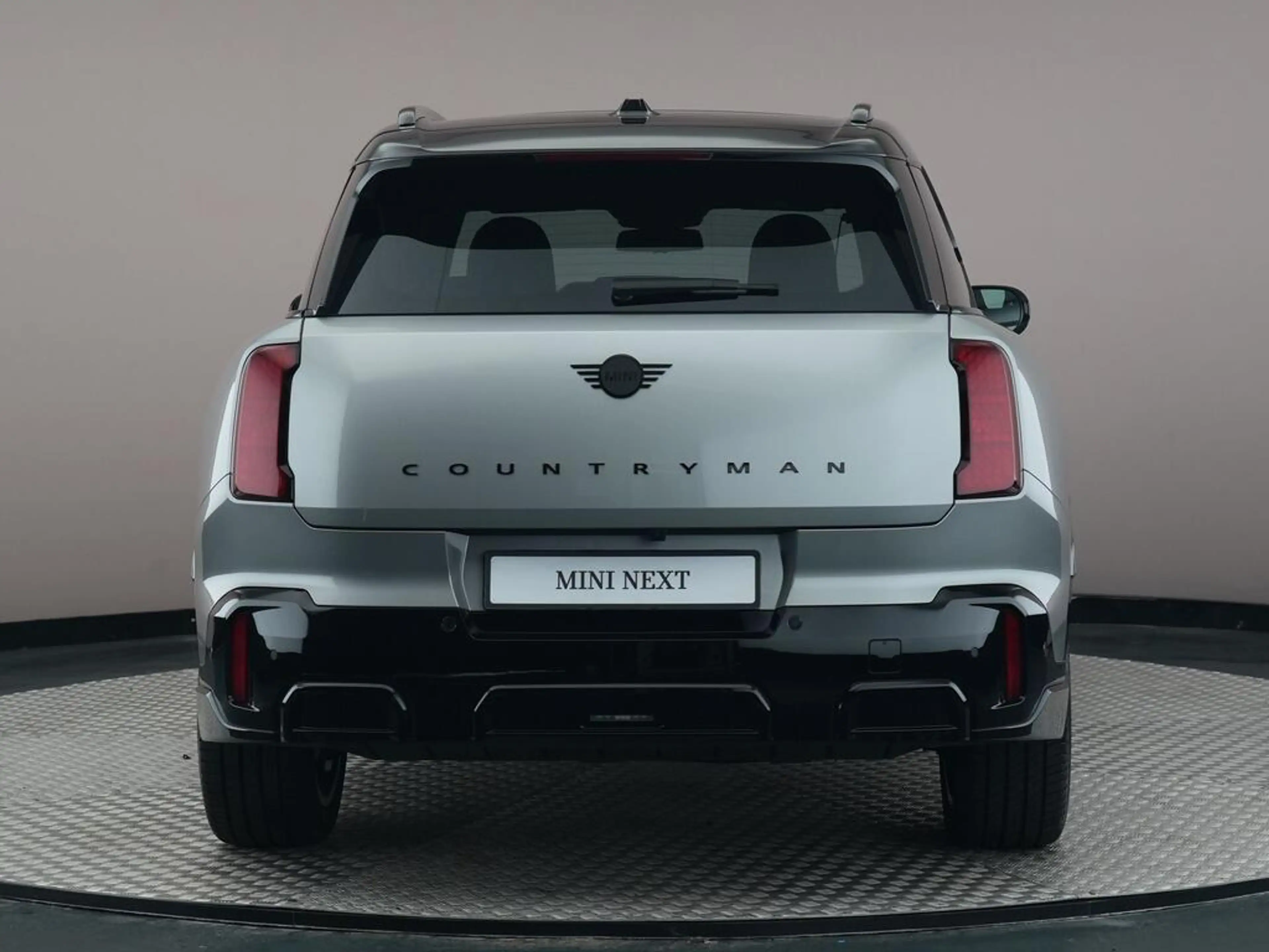 MINI John Cooper Works Countryman E L 66.5 kWh — photo 9