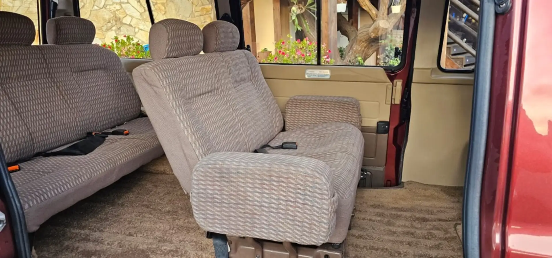 Nissan Vanette CargoCombi 5 2.3 D D.A Burdeos - 2