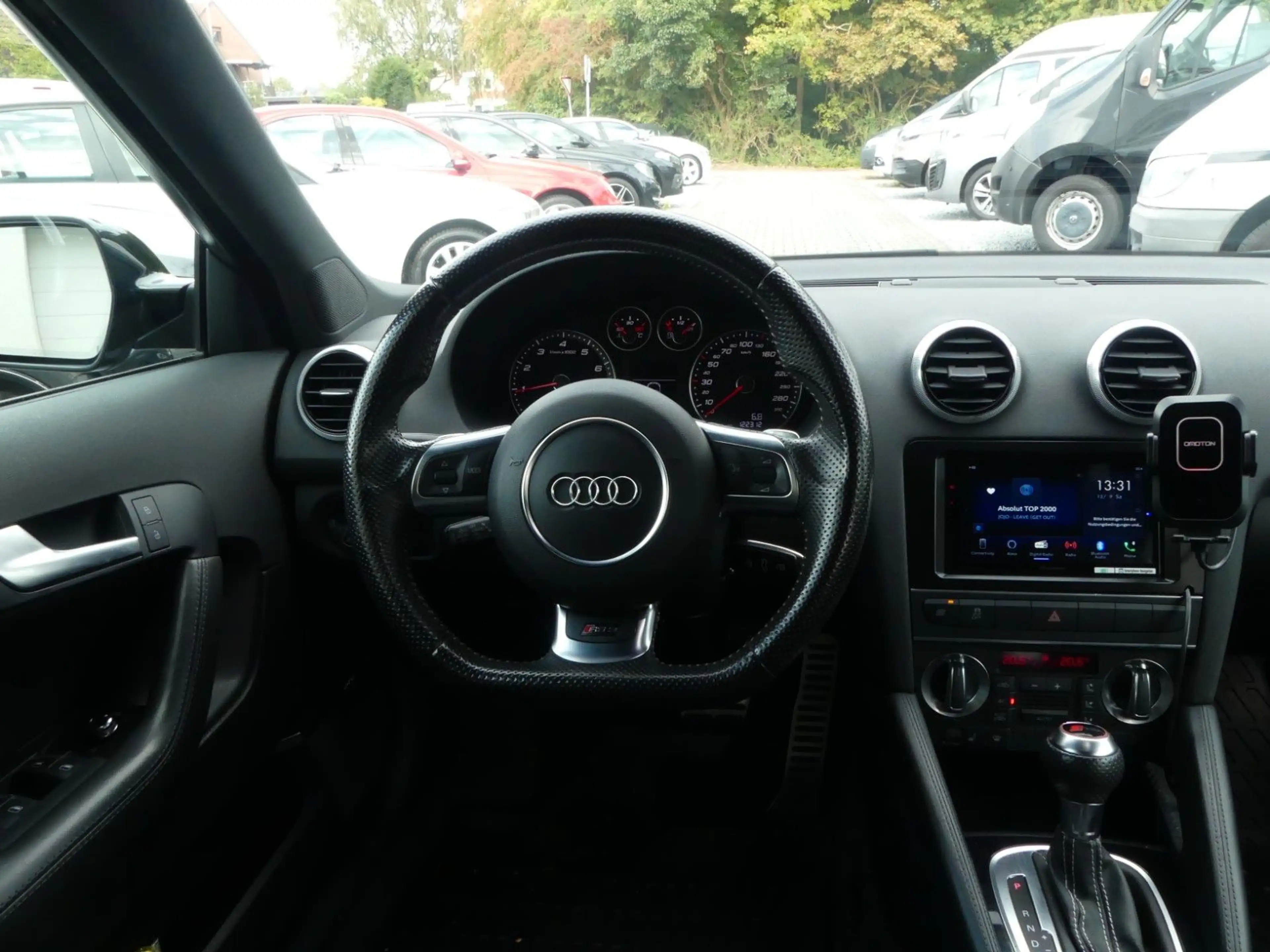 Audi RS3 Sportback 2.5 TFSI quattro — photo 9