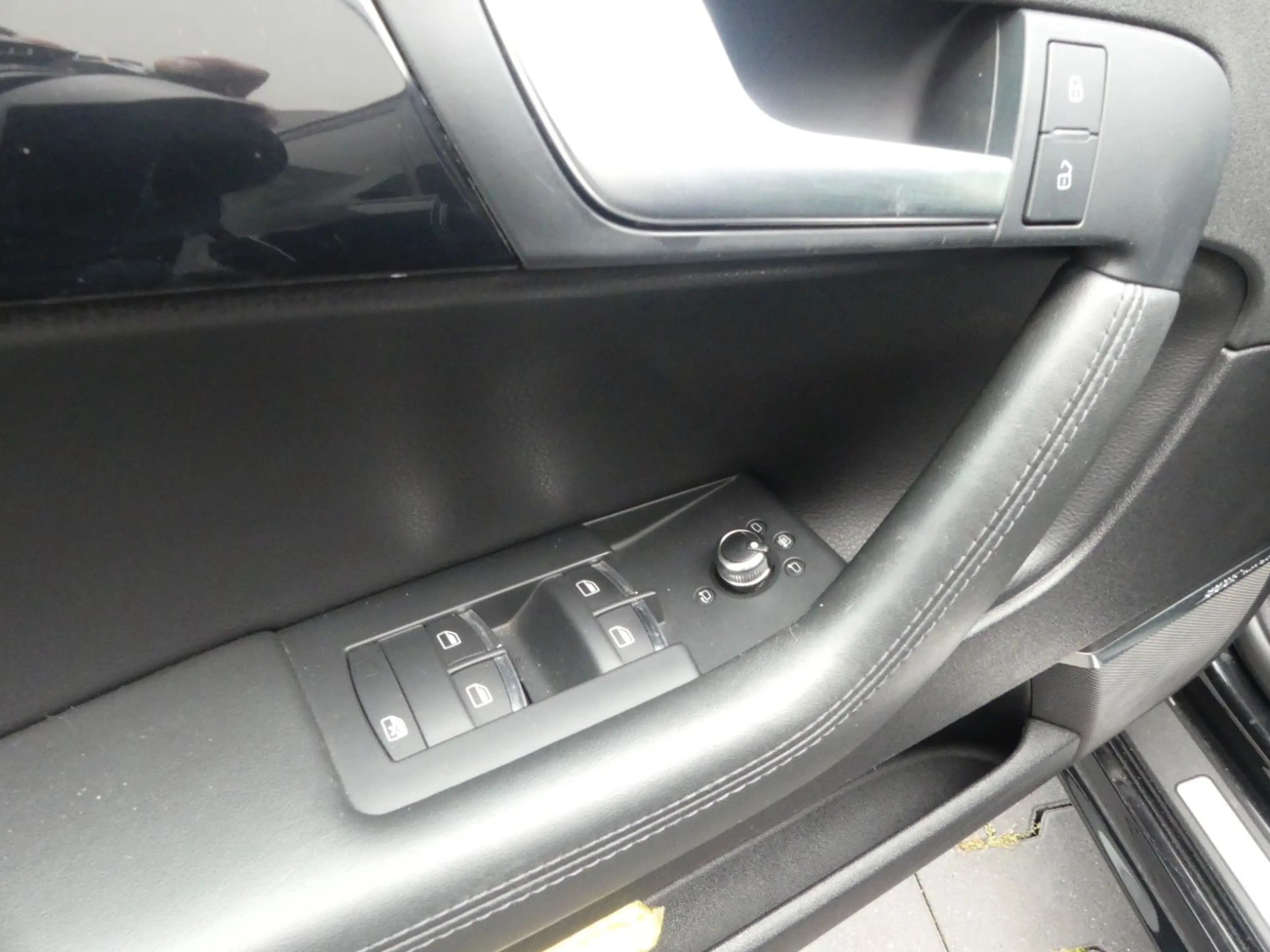 Audi RS3 Sportback 2.5 TFSI quattro — photo 10