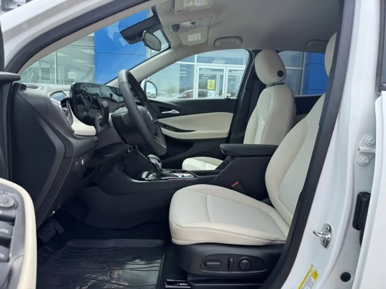 Buick Encore снимка Buick Encore