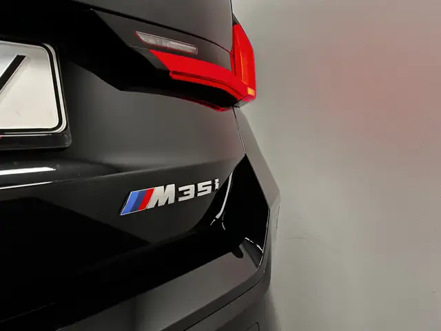 BMW X1 view 12