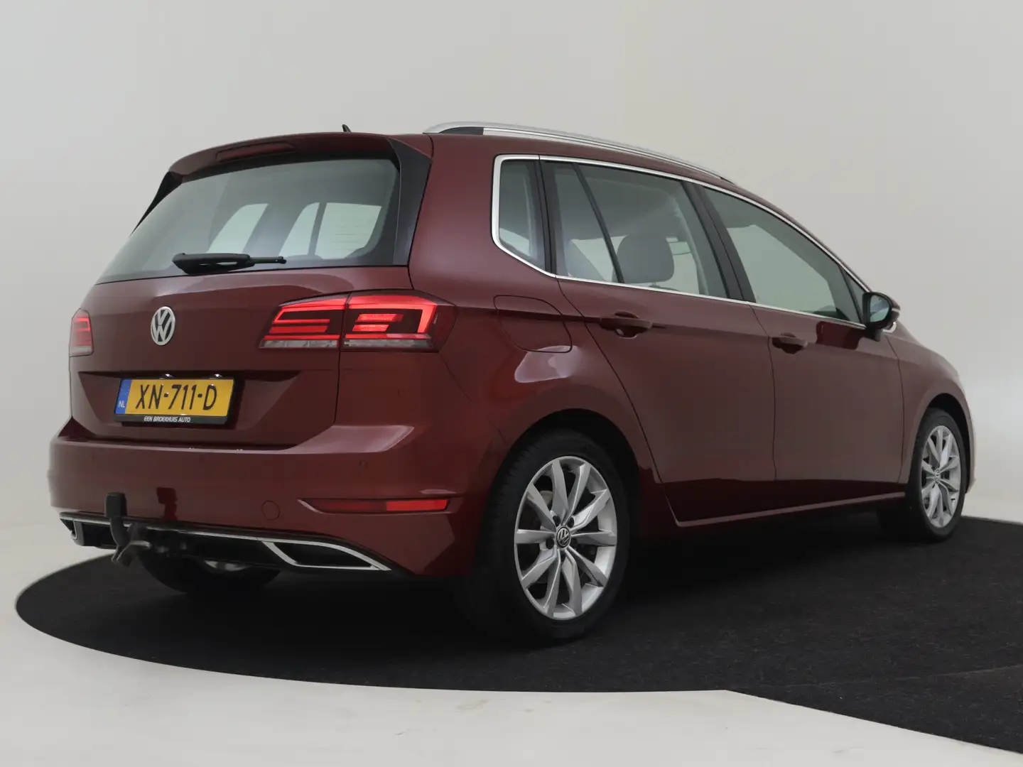 Volkswagen Golf Sportsvan 1.5 TSI ACT Highline Edition Trekhaak | Stoelverwa Red - 2