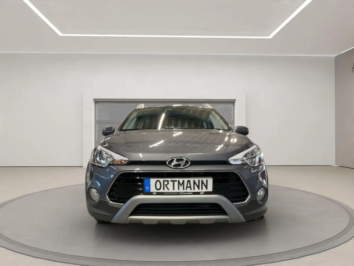 Hyundai i20 1.0 Turbo 'Trend' 2WD 5-Gang Gris - 2
