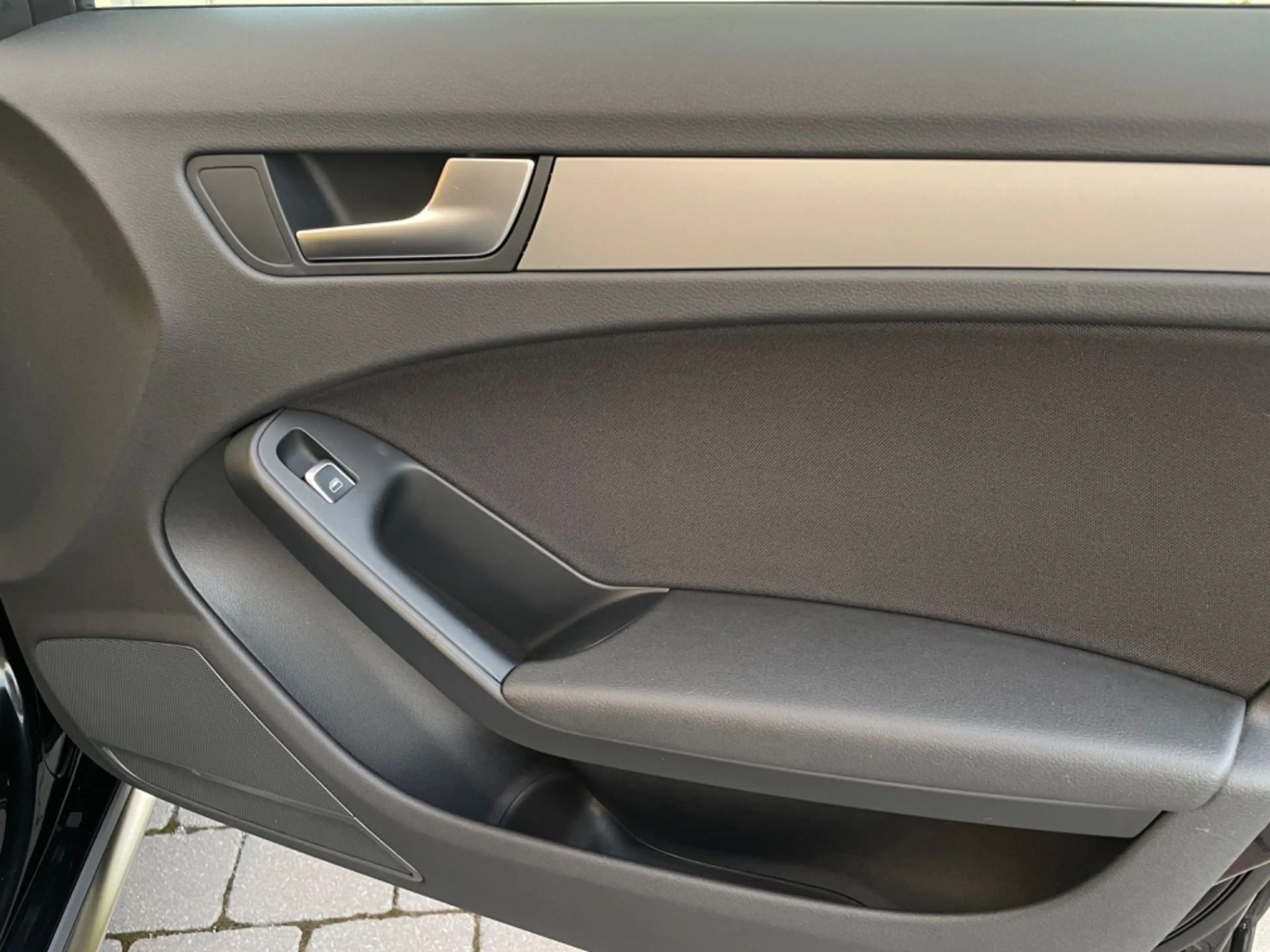 Audi A4 allroad 2,0 TDI quattro Daylight S-tronic — photo 15