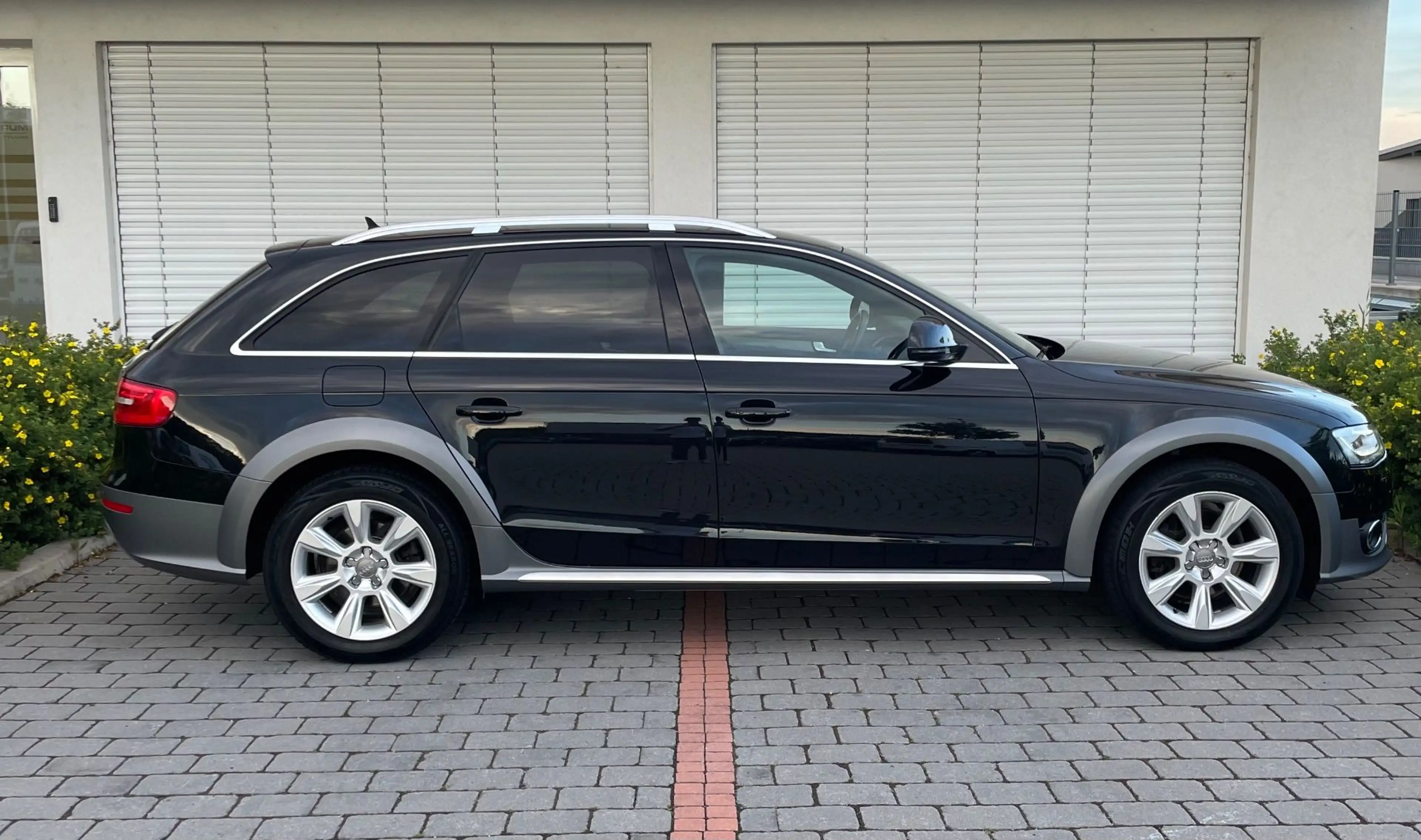 Audi A4 allroad 2,0 TDI quattro Daylight S-tronic — photo 6
