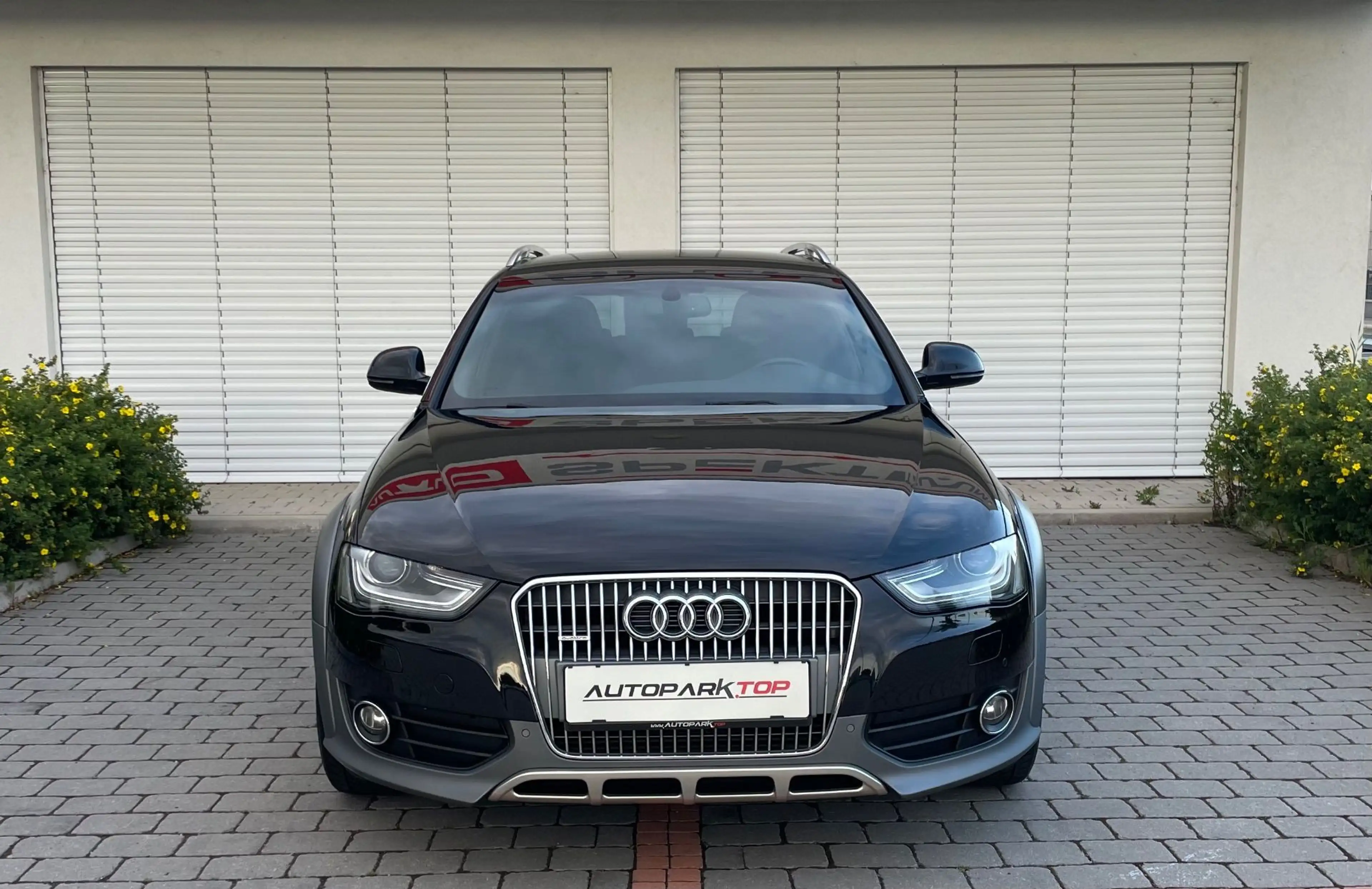 Audi A4 allroad 2,0 TDI quattro Daylight S-tronic — photo 2