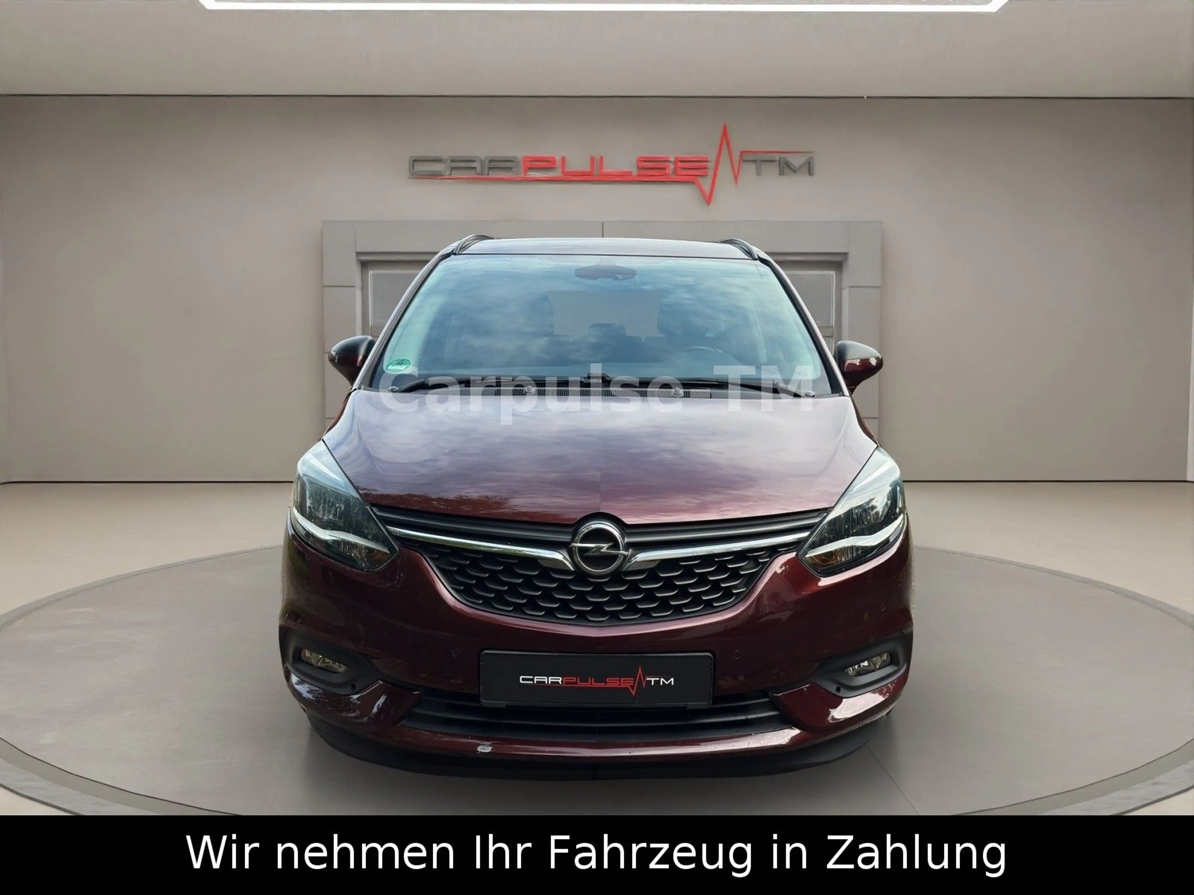 Opel Zafira C ON 1,4 Turbo Automatik-TÜV-2.Hand-AHK — photo 2
