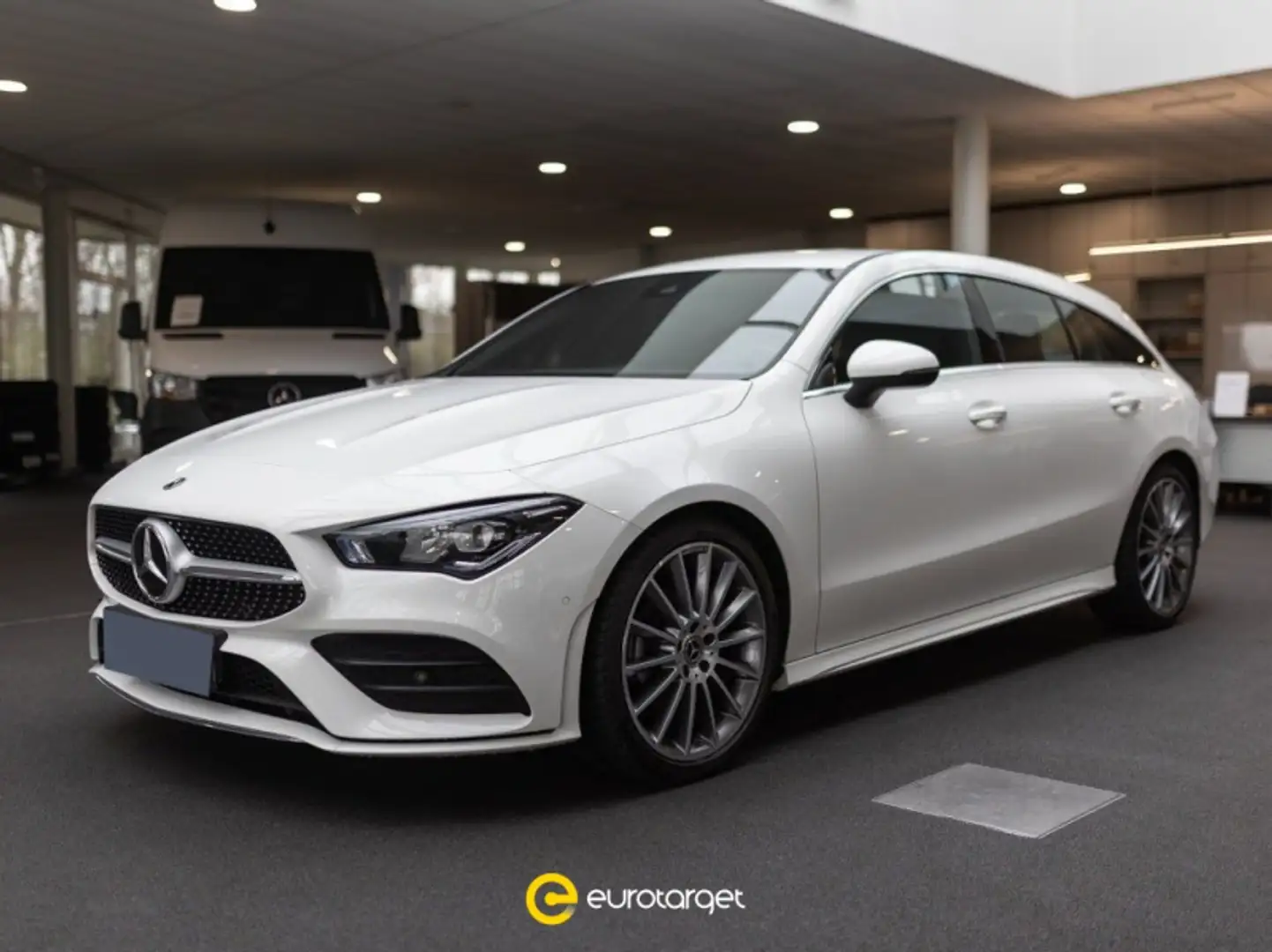 Mercedes-Benz CLA 200 d Automatic Shooting Brake Premium Blanc - 1