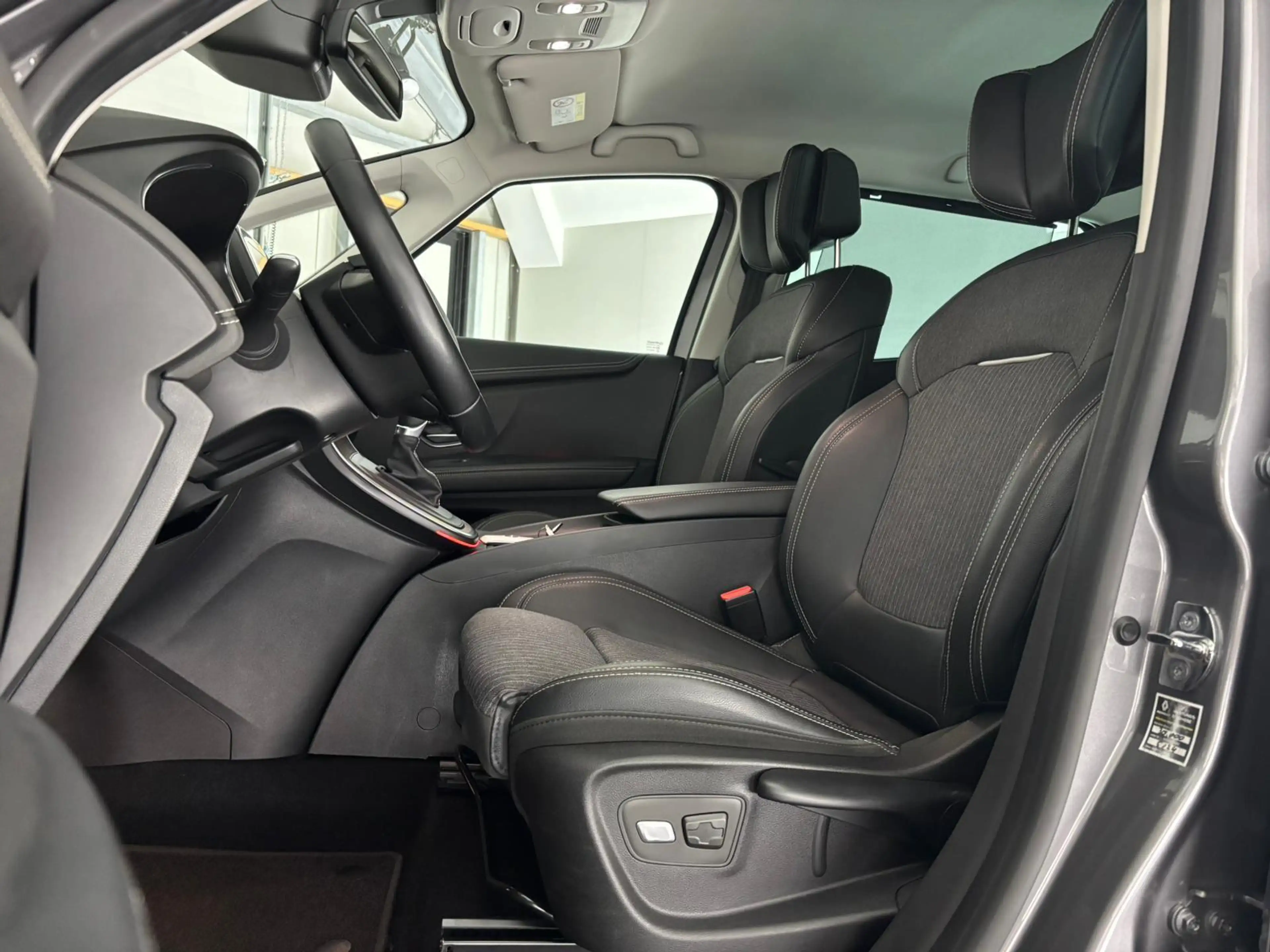 Renault Grand Scenic 1.3 TCe Techno 7p. | TREKHAAK | CARPLAY | STOELVER — photo 4