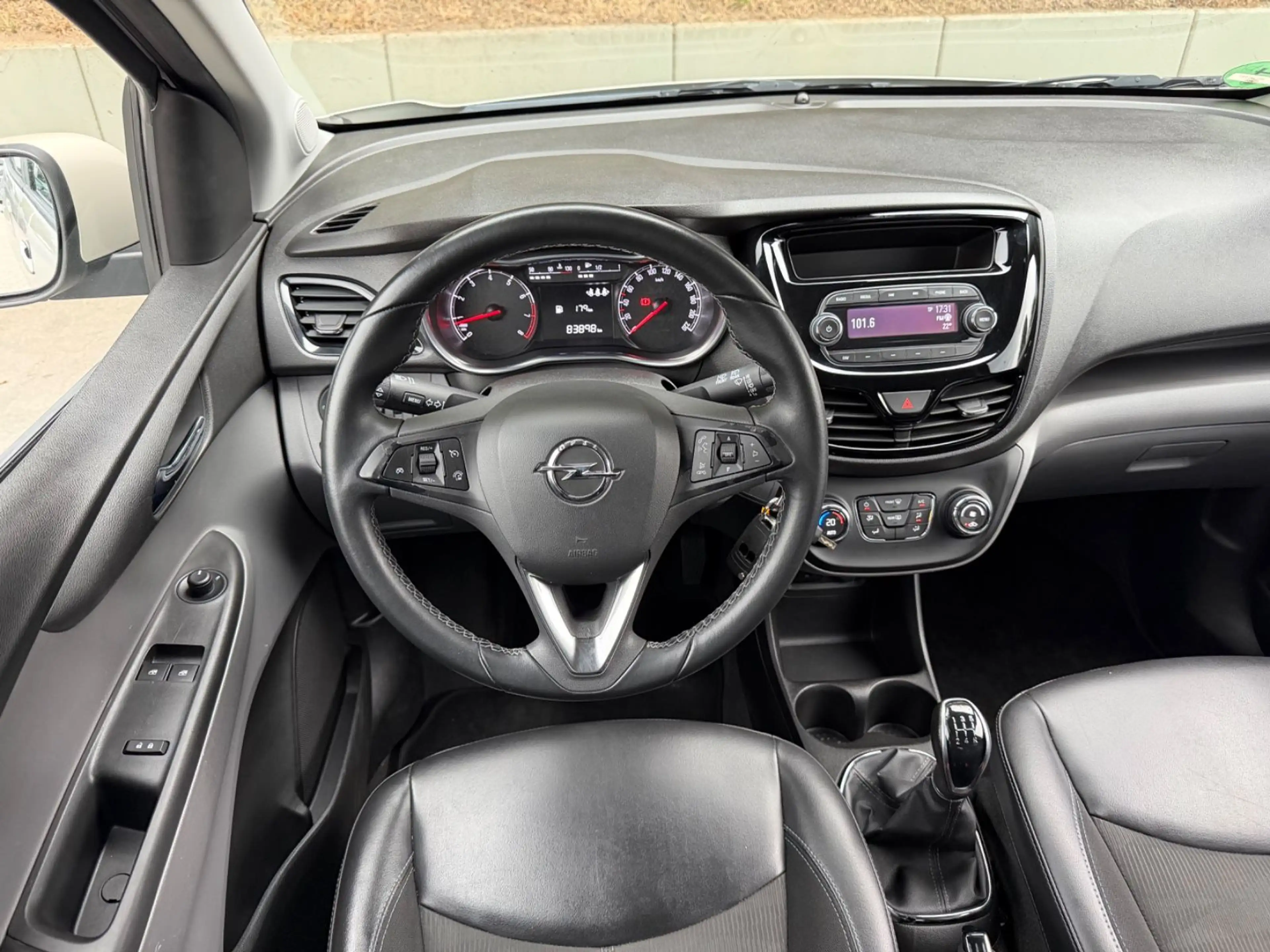 Opel Karl 1.0 Innovation/LEDER/2HAND/TÜV NEU/KLIMA — photo 9