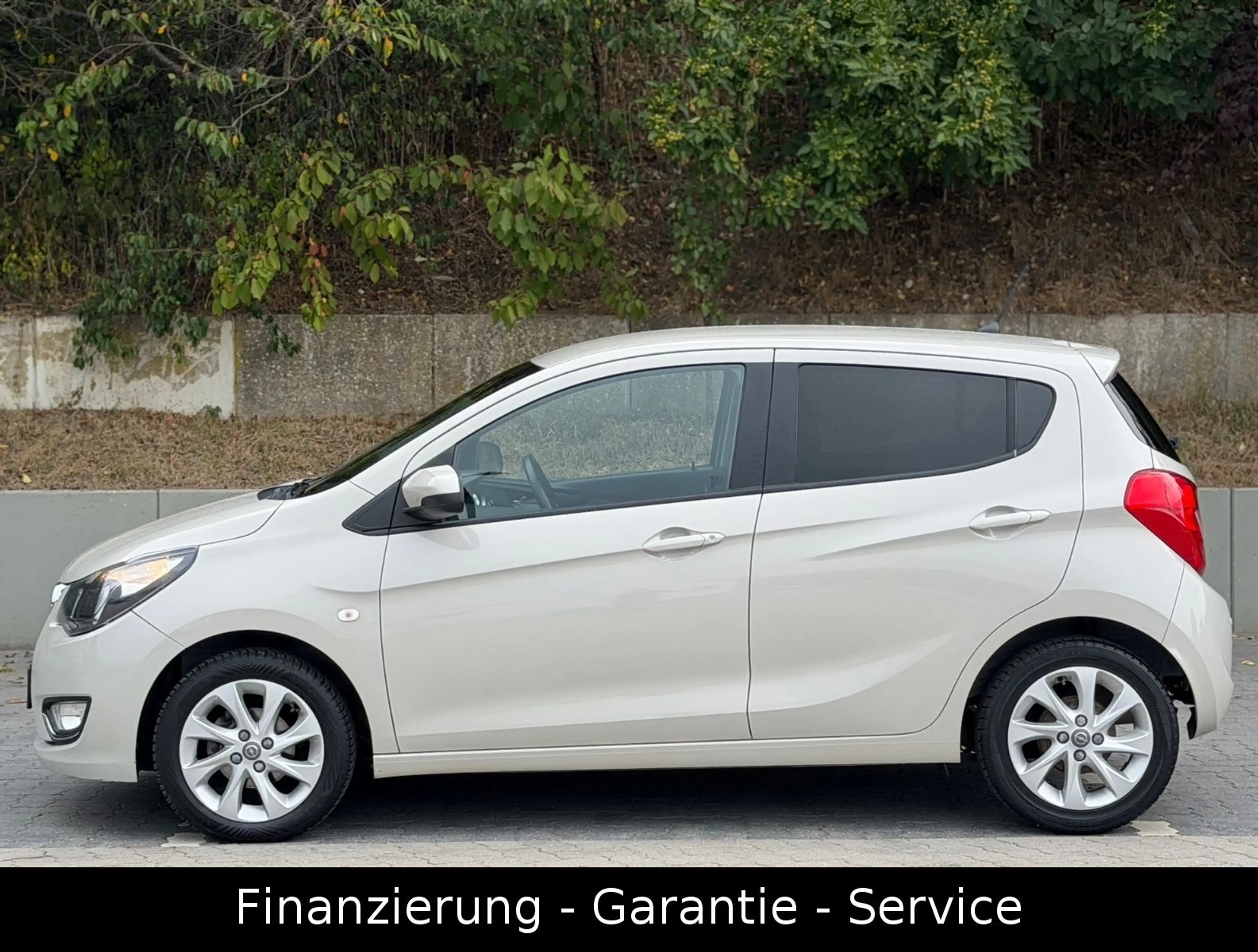 Opel Karl 1.0 Innovation/LEDER/2HAND/TÜV NEU/KLIMA — photo 8