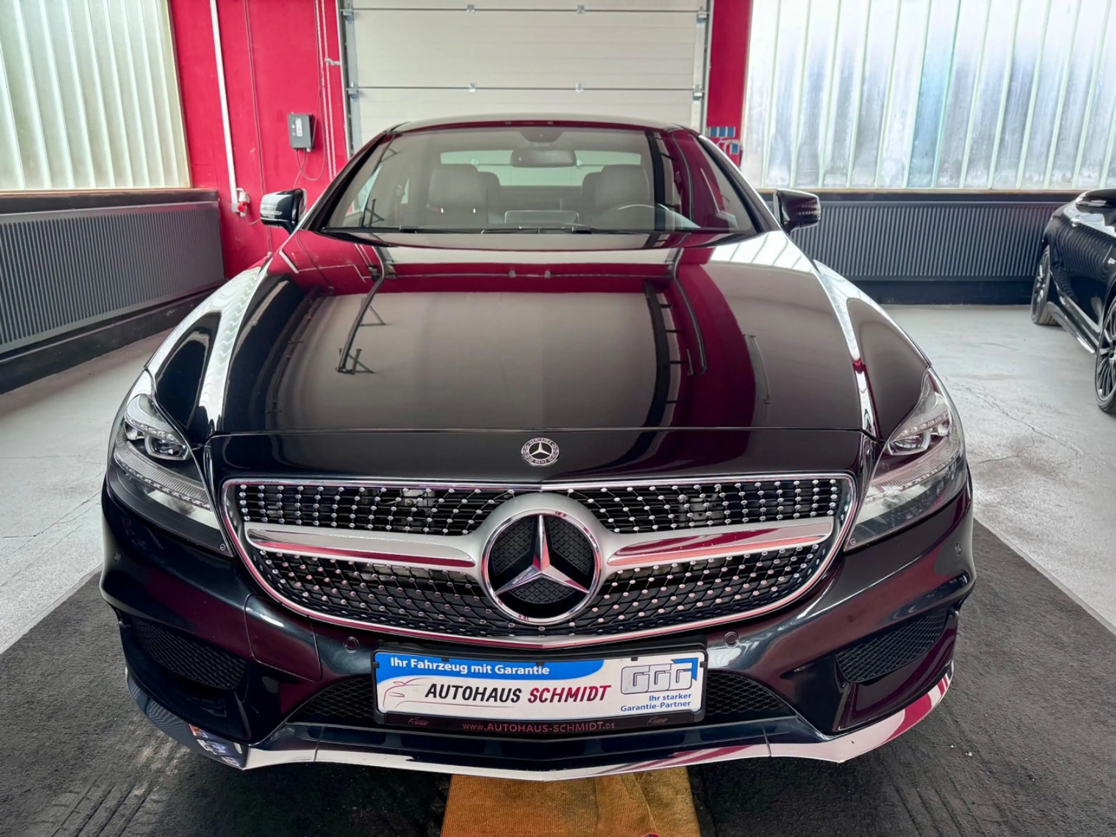 Mercedes-Benz CLS 350 BT 3x AMG Paket+ 4 Matic Kamera Memory — photo 4
