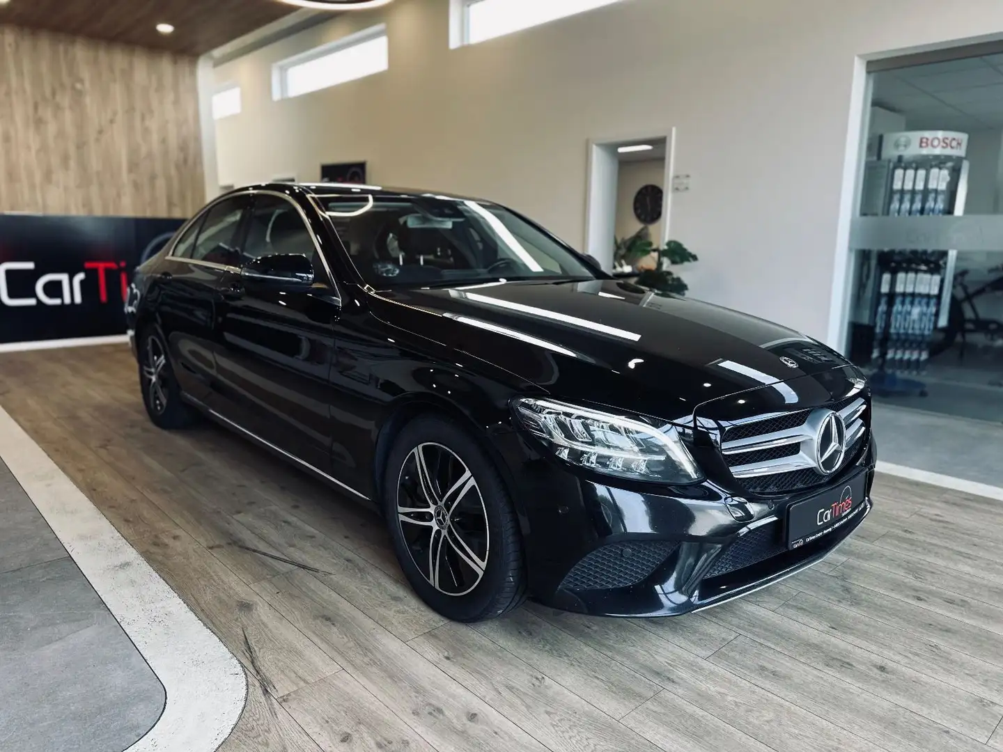 Mercedes-Benz C 300 d Lim. /8-Fach/ACC/AHK/1.Hand Noir - 1