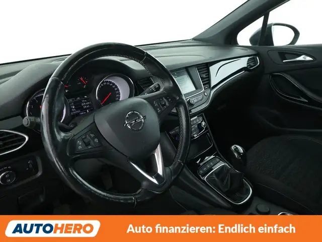 Opel Astra view 11
