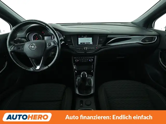 Opel Astra view 12