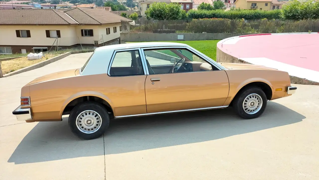Buick Skylark Coupé 2.8 V6, foto 6