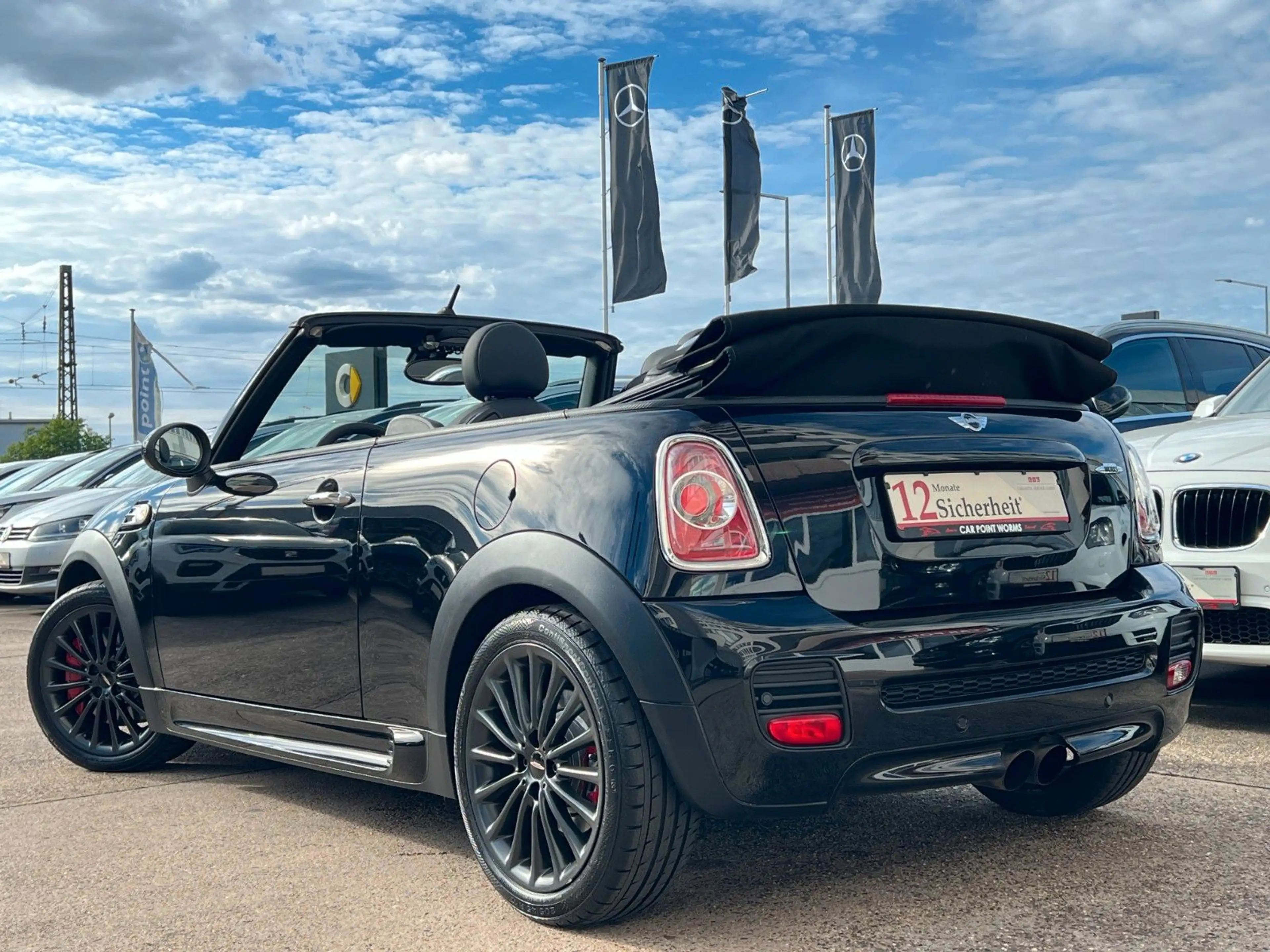 MINI John Cooper Works Cabrio JCW Cabrio *H&K*LEDER*NAVI*BT*SHZ* — photo 6