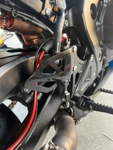 Suzuki GSX-R 1000 - foto 2